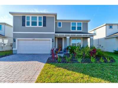Home For Rent in Apopka, Florida