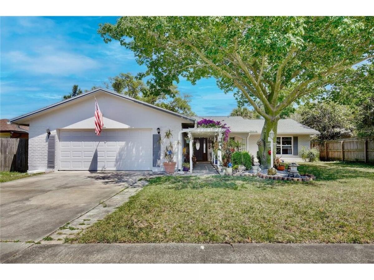Picture of Home For Sale in Maitland, Florida, United States