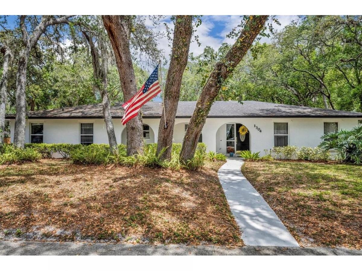Picture of Home For Sale in Winter Springs, Florida, United States