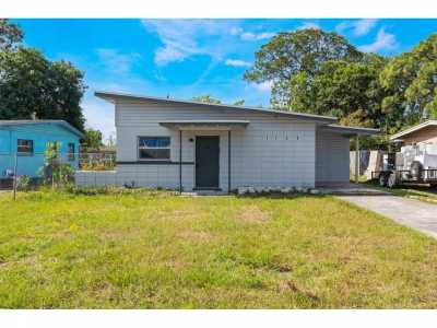 Home For Sale in Cocoa, Florida
