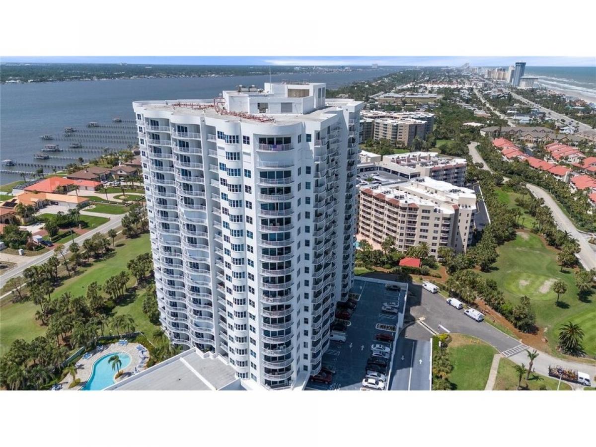 Picture of Home For Sale in Daytona Beach Shores, Florida, United States