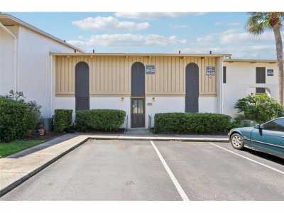 Home For Sale in Altamonte Springs, Florida