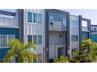 Home For Sale in Reunion, Florida