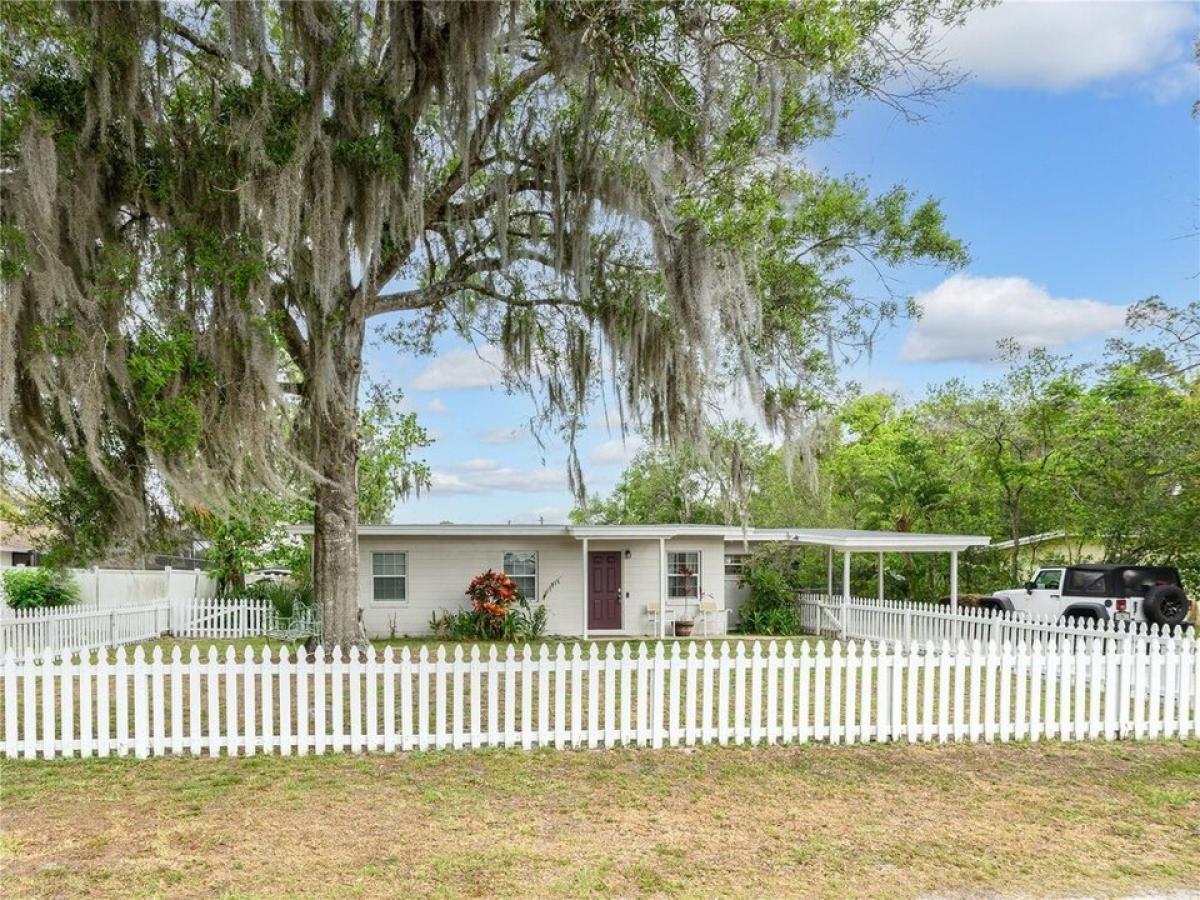 Picture of Home For Sale in Chuluota, Florida, United States