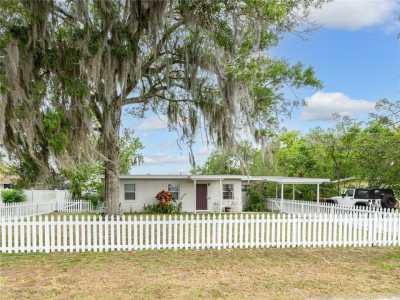 Home For Sale in Chuluota, Florida