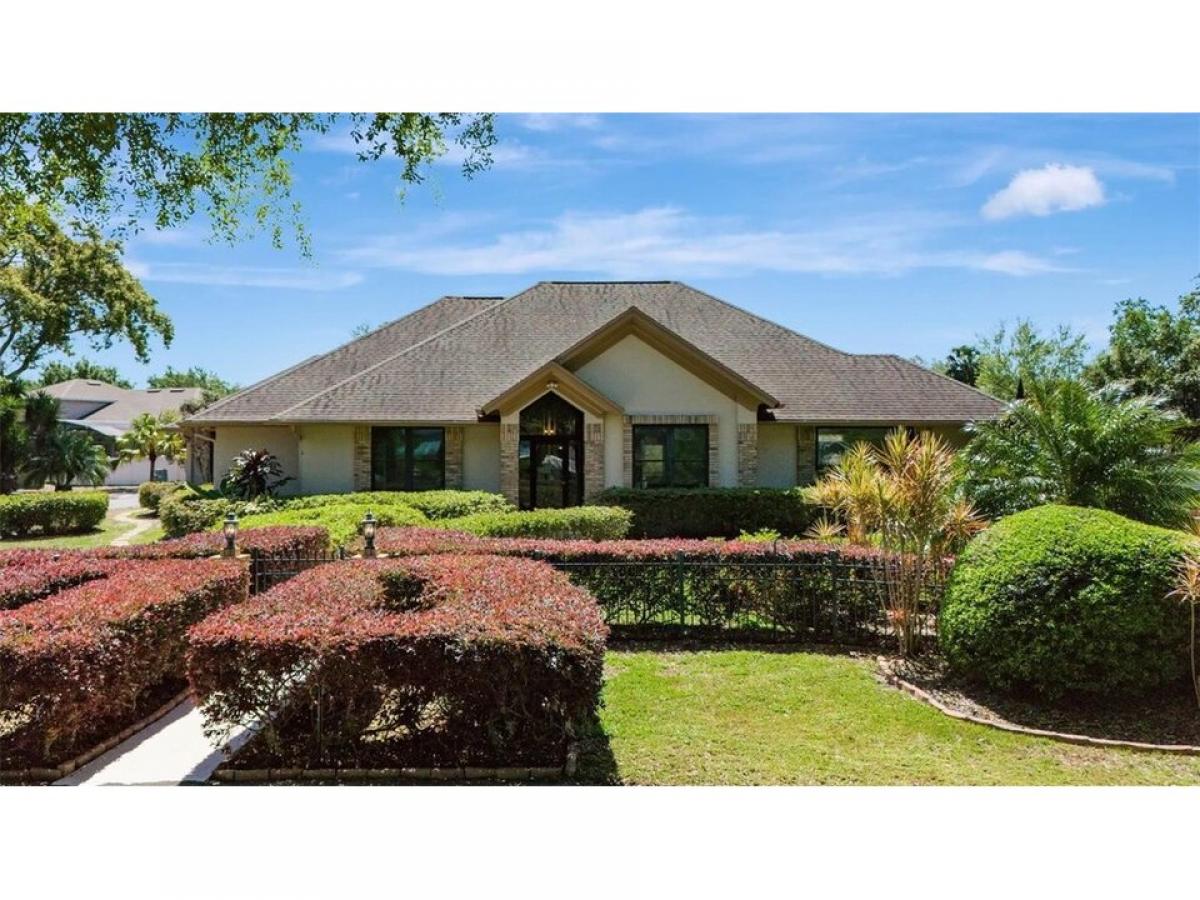 Picture of Home For Sale in Eustis, Florida, United States