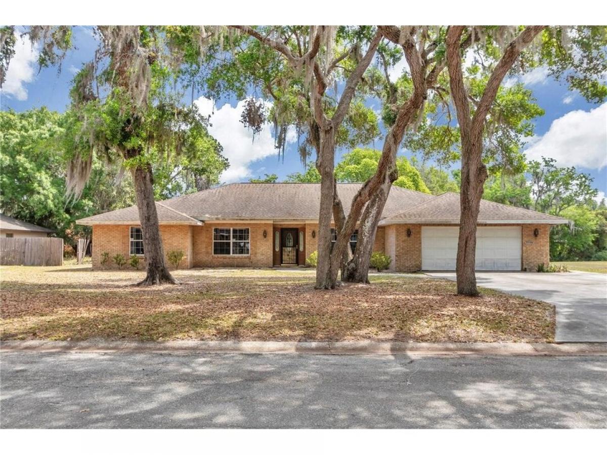 Picture of Home For Sale in Fruitland Park, Florida, United States