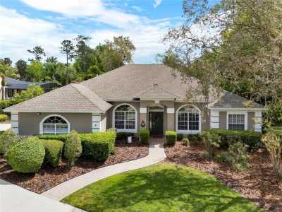 Home For Sale in Winter Springs, Florida