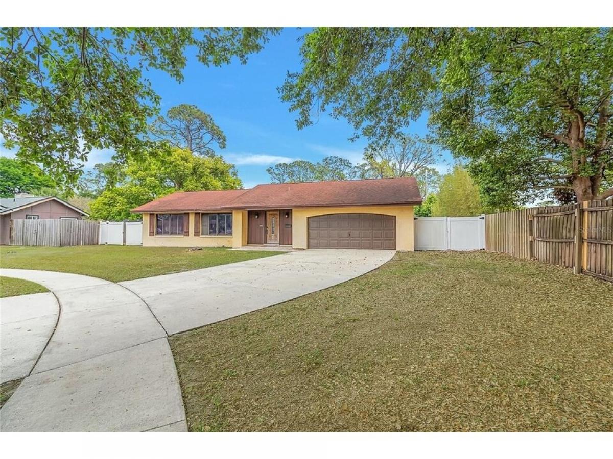 Picture of Home For Sale in Fern Park, Florida, United States