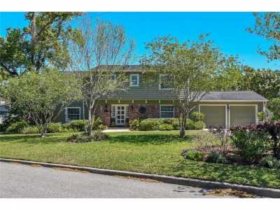 Home For Sale in Maitland, Florida