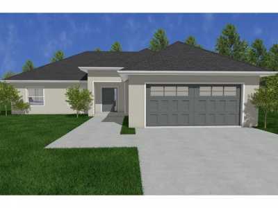 Home For Sale in Kenansville, Florida