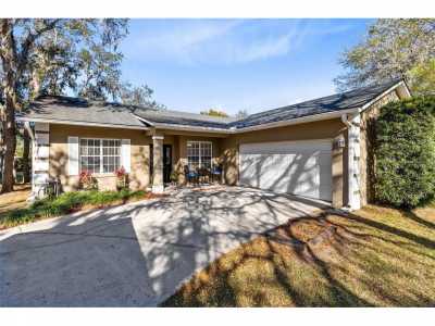Home For Sale in Oviedo, Florida
