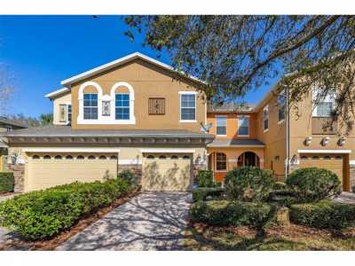 Home For Sale in Oviedo, Florida