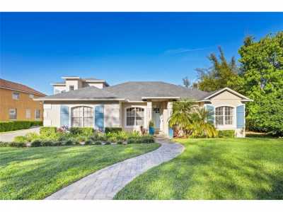 Home For Sale in Longwood, Florida
