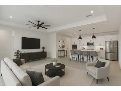 Home For Sale in Mount Dora, Florida