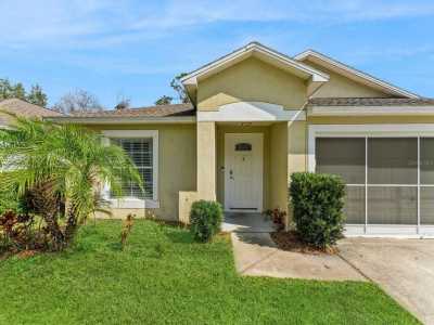 Home For Sale in Titusville, Florida