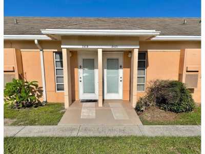 Home For Sale in Lakeshore, Florida