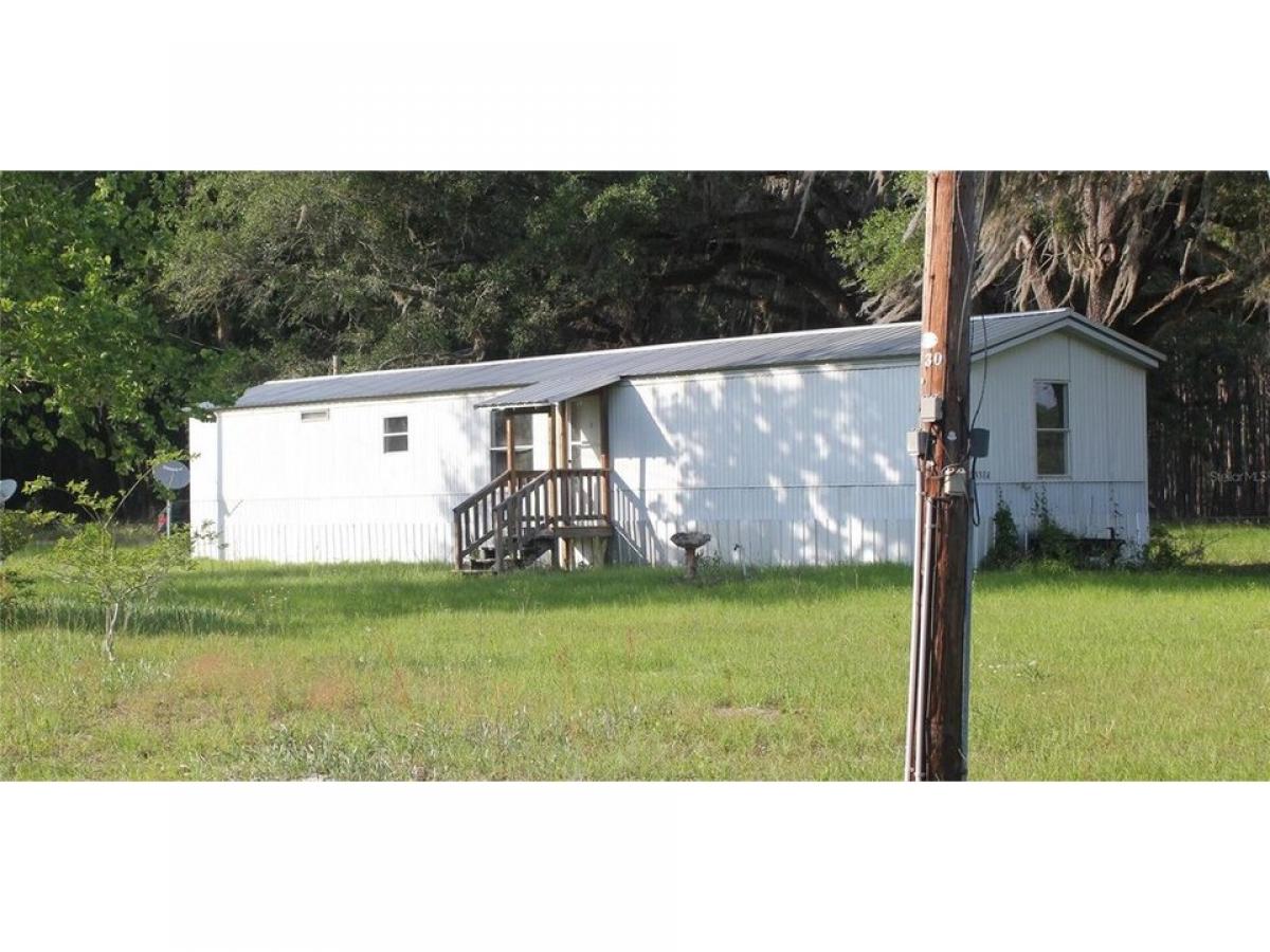 Picture of Home For Sale in Trenton, Florida, United States