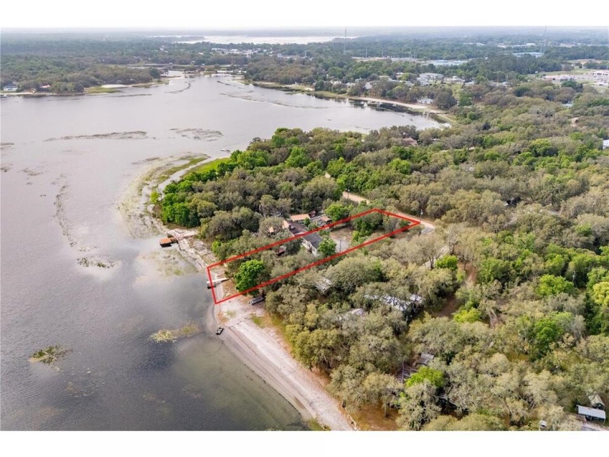 Picture of Home For Sale in Keystone Heights, Florida, United States