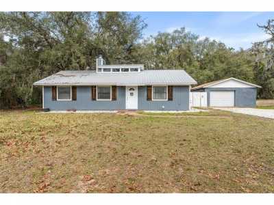 Home For Sale in Keystone Heights, Florida