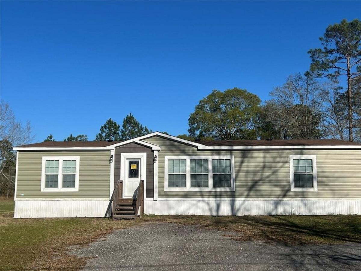 Picture of Home For Sale in Glen Saint Mary, Florida, United States