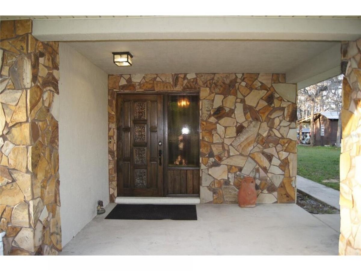 Picture of Home For Sale in Morriston, Florida, United States