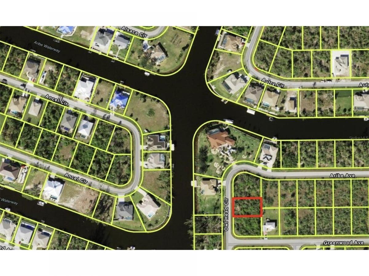 Picture of Residential Land For Sale in Port Charlotte, Florida, United States