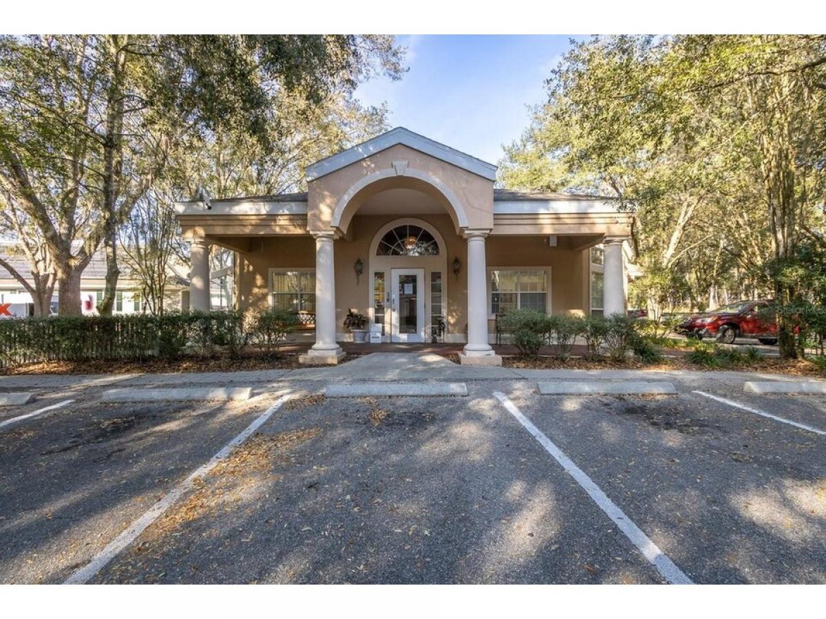 Picture of Home For Sale in Gainesville, Florida, United States