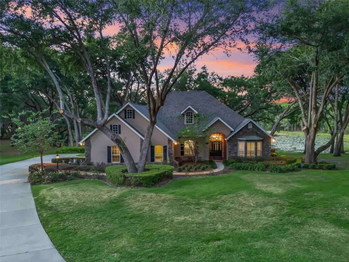 Picture of Home For Sale in Fruitland Park, Florida, United States