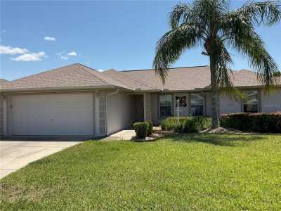 Home For Sale in Summerfield, Florida