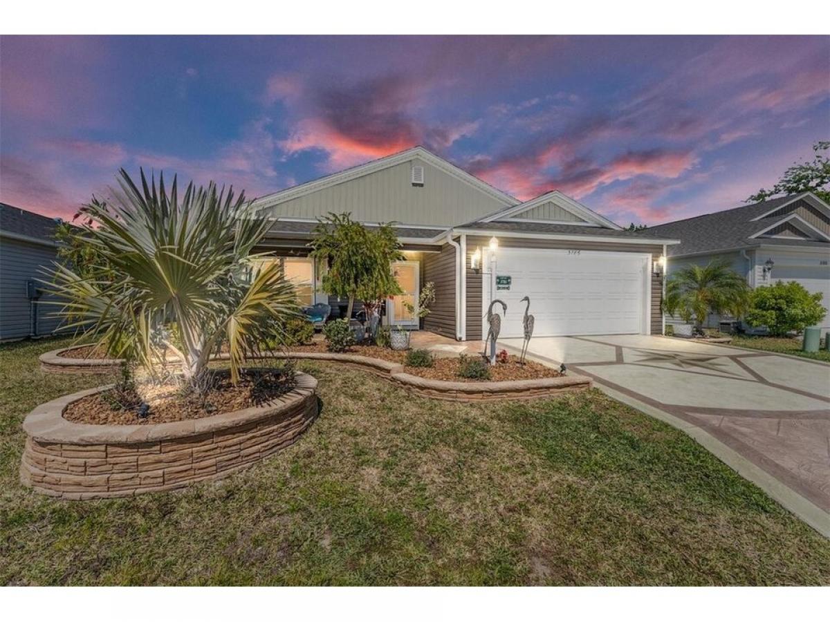 Picture of Home For Sale in The Villages, Florida, United States