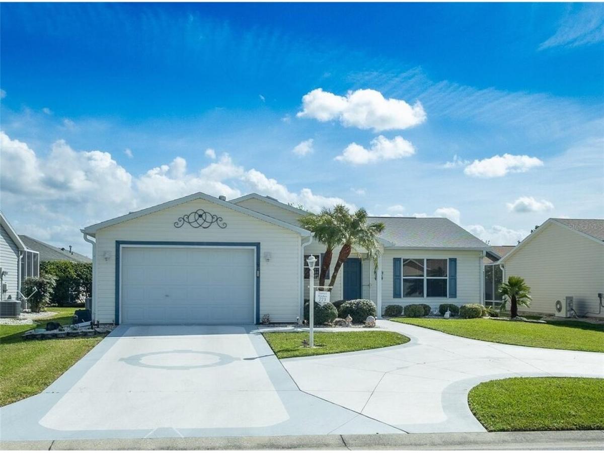 Picture of Home For Sale in The Villages, Florida, United States