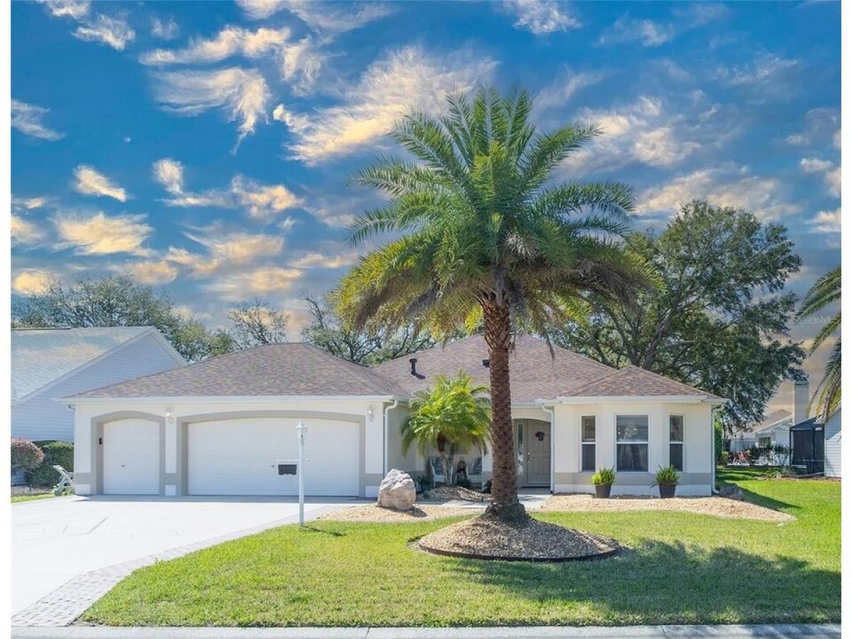 Picture of Home For Sale in The Villages, Florida, United States