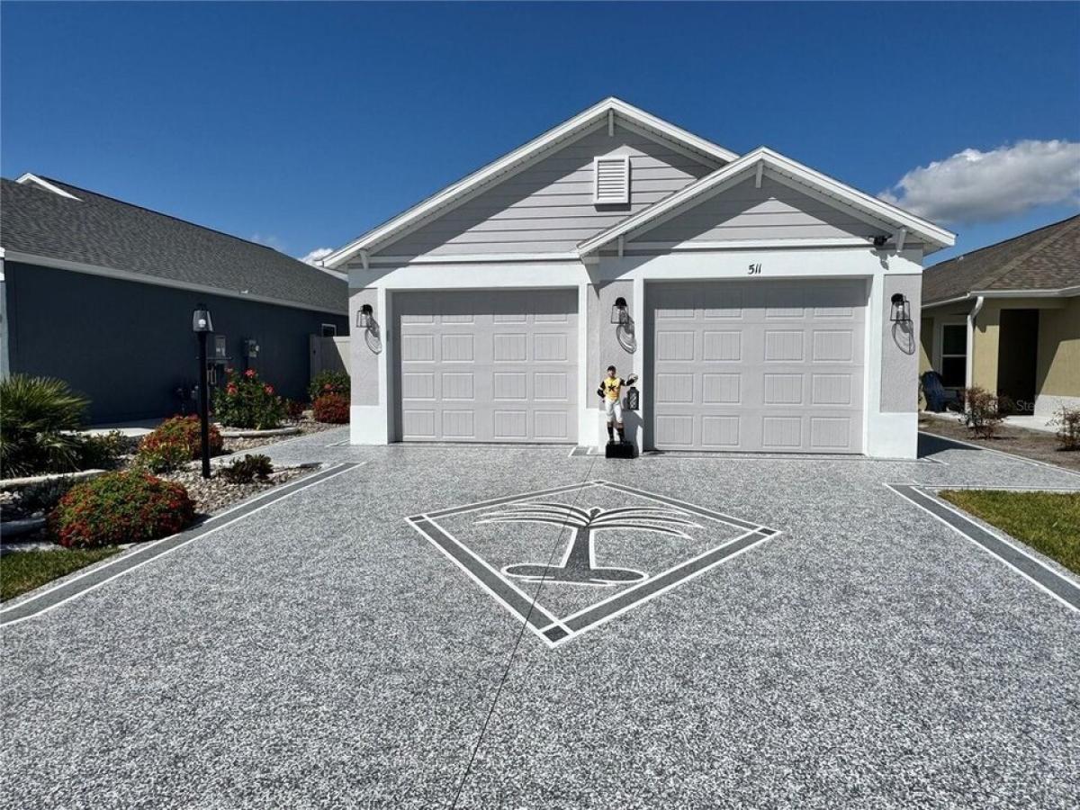 Picture of Home For Sale in The Villages, Florida, United States