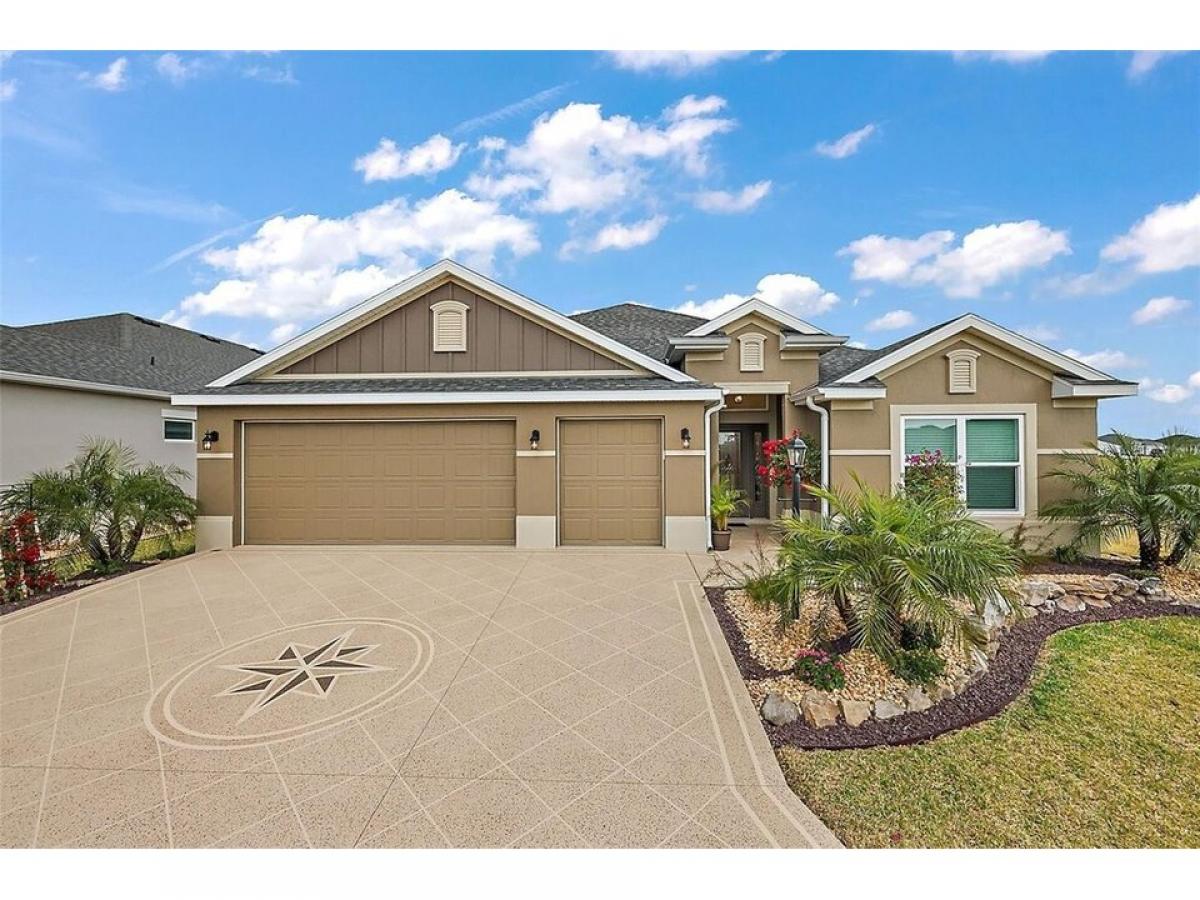Picture of Home For Sale in The Villages, Florida, United States