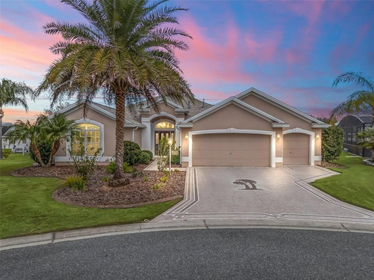 Picture of Home For Sale in The Villages, Florida, United States