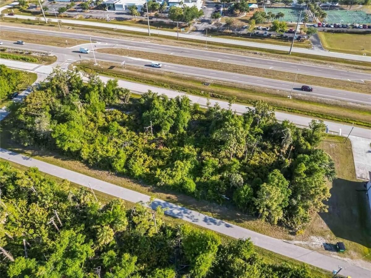 Picture of Residential Land For Sale in Englewood, Florida, United States