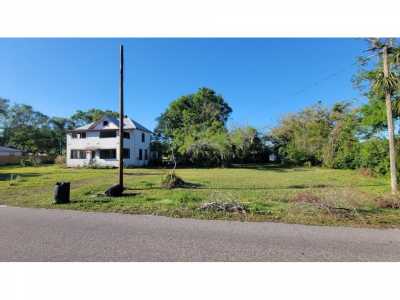 Residential Land For Sale in Bradenton, Florida