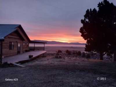 Home For Sale in Cedarville, California