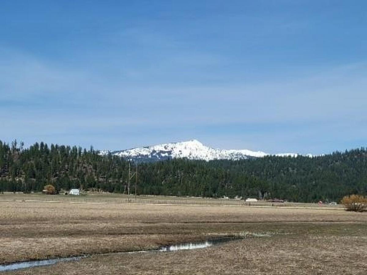 Picture of Residential Land For Sale in Cascade, Idaho, United States