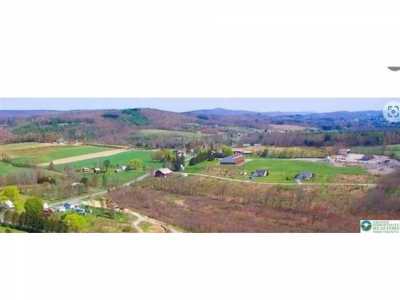 Home For Sale in Mahoning, Pennsylvania