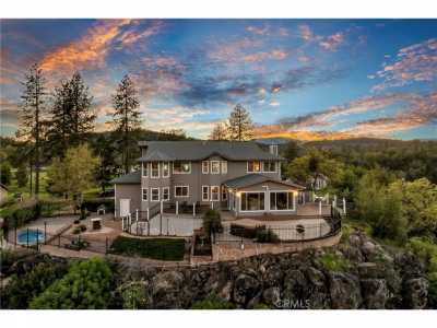 Home For Sale in Lower Lake, California