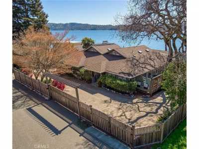 Home For Sale in Clearlake Oaks, California