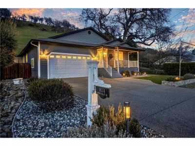 Home For Sale in Hidden Valley Lake, California