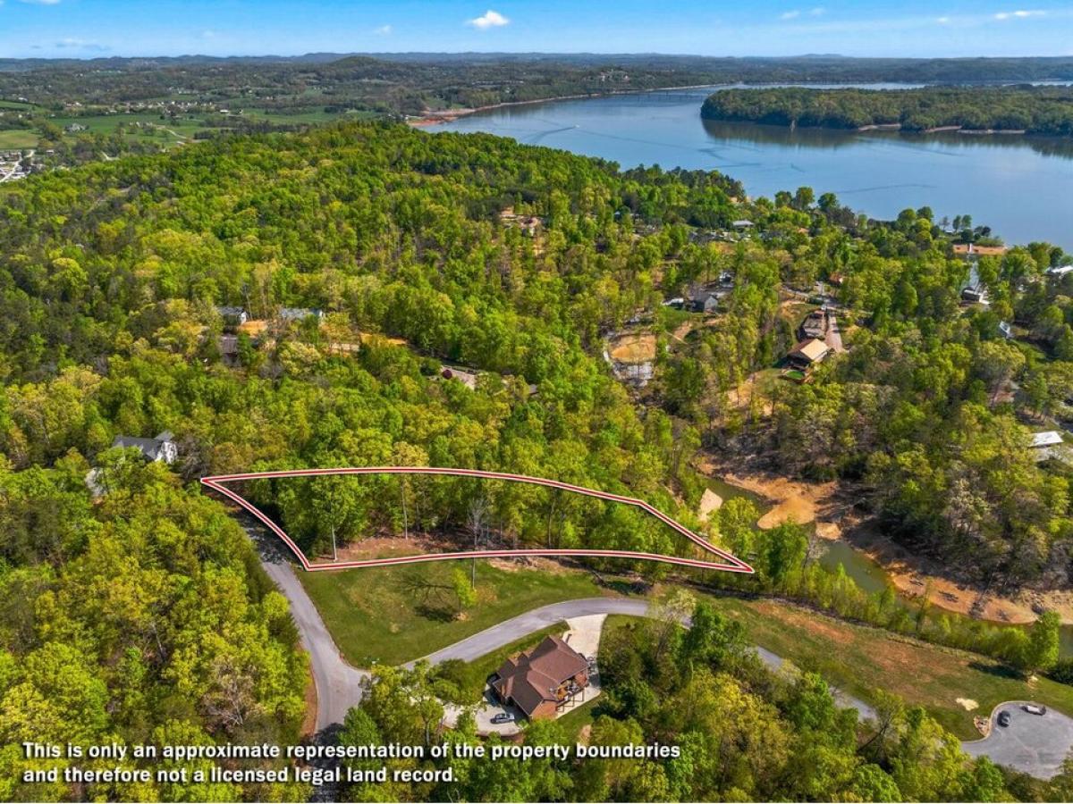 Picture of Residential Land For Sale in Dandridge, Tennessee, United States