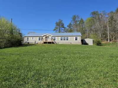 Home For Sale in Cosby, Tennessee