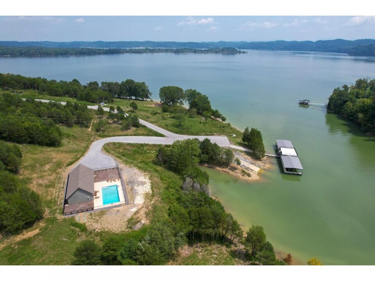 Picture of Residential Land For Sale in Dandridge, Tennessee, United States