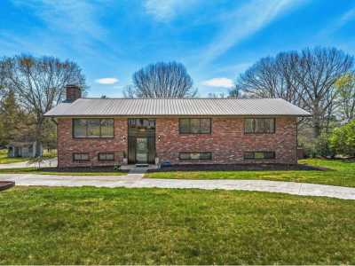 Home For Sale in Morristown, Tennessee