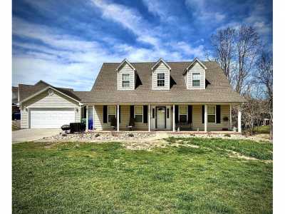 Home For Sale in Morristown, Tennessee