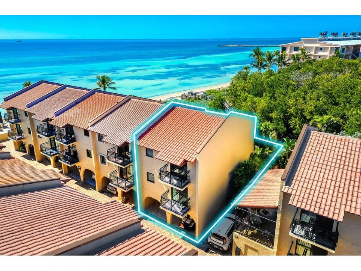 Picture of Home For Sale in Key West, Florida, United States